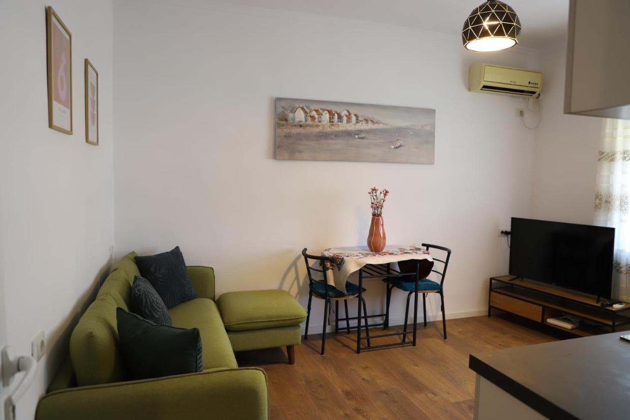 Daniel City Center Apartment Berat Exterior photo